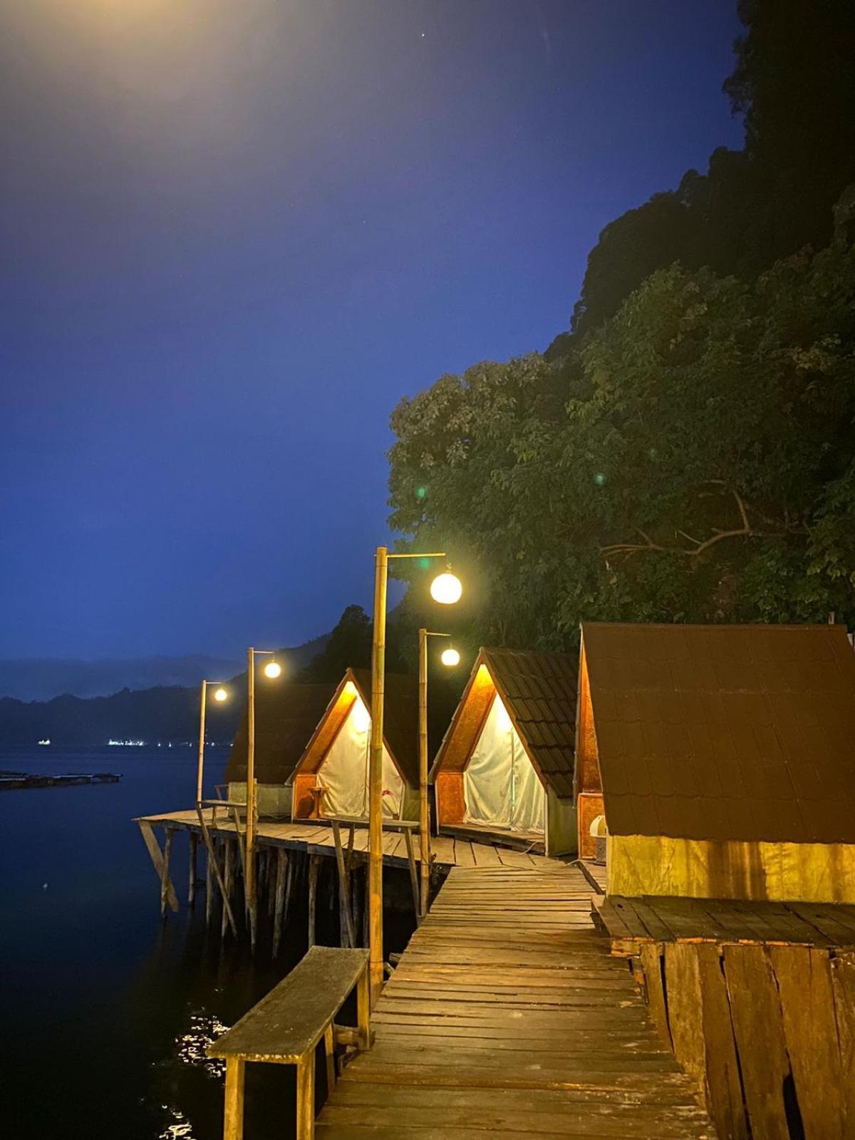 Emayan Glamping Kubupenlokan Exterior photo